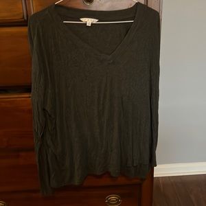 Cabi serenity tee barely worn